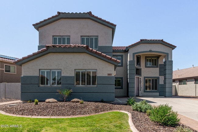 property at 5412 W Red Bird Rd