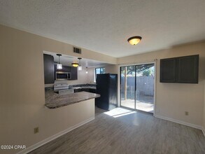 4476 E Hwy 98 in Panama City, FL - Building Photo - Building Photo