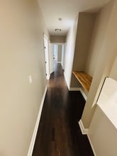 704 E 80th St in Chicago, IL - Foto de edificio - Building Photo