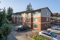 Mt Baker View Condos in Everett, WA - Foto de edificio - Primary Photo