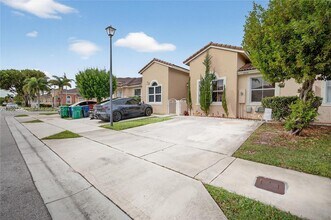 23734 SW 110th Pl in Homestead, FL - Building Photo - Building Photo