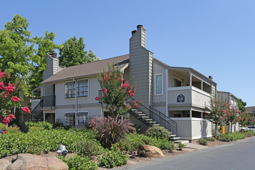 The Villages in Merced, CA - Building Photo