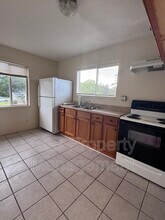 105 Seville St in Ormond Beach, FL - Building Photo - Building Photo