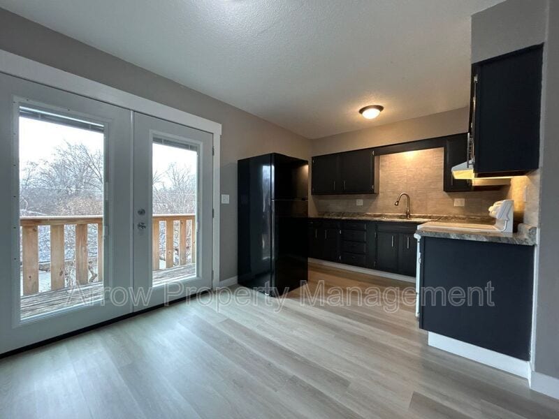 222 Park Ave in Maryville, MO - Building Photo