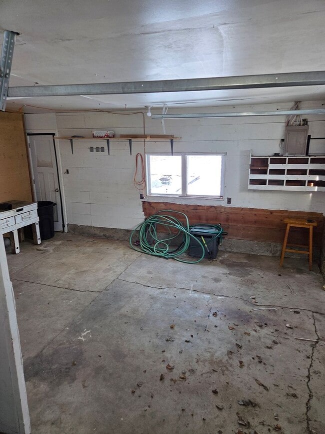 724 3rd St NE in Sidney, MT - Building Photo - Building Photo