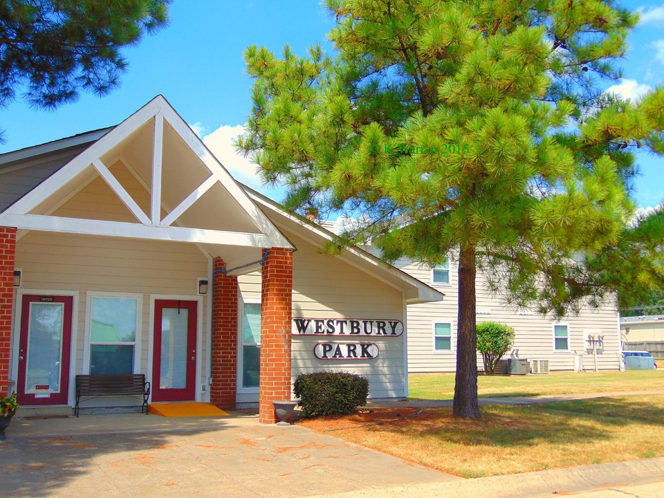 Westbury Park Apartments Photo