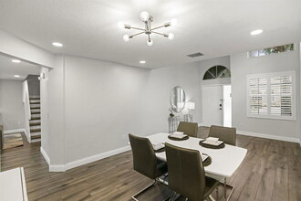 11777 NW 1st St in Coral Springs, FL - Foto de edificio - Building Photo