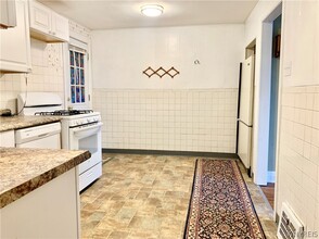 657 Englewood Ave in Buffalo, NY - Building Photo - Building Photo