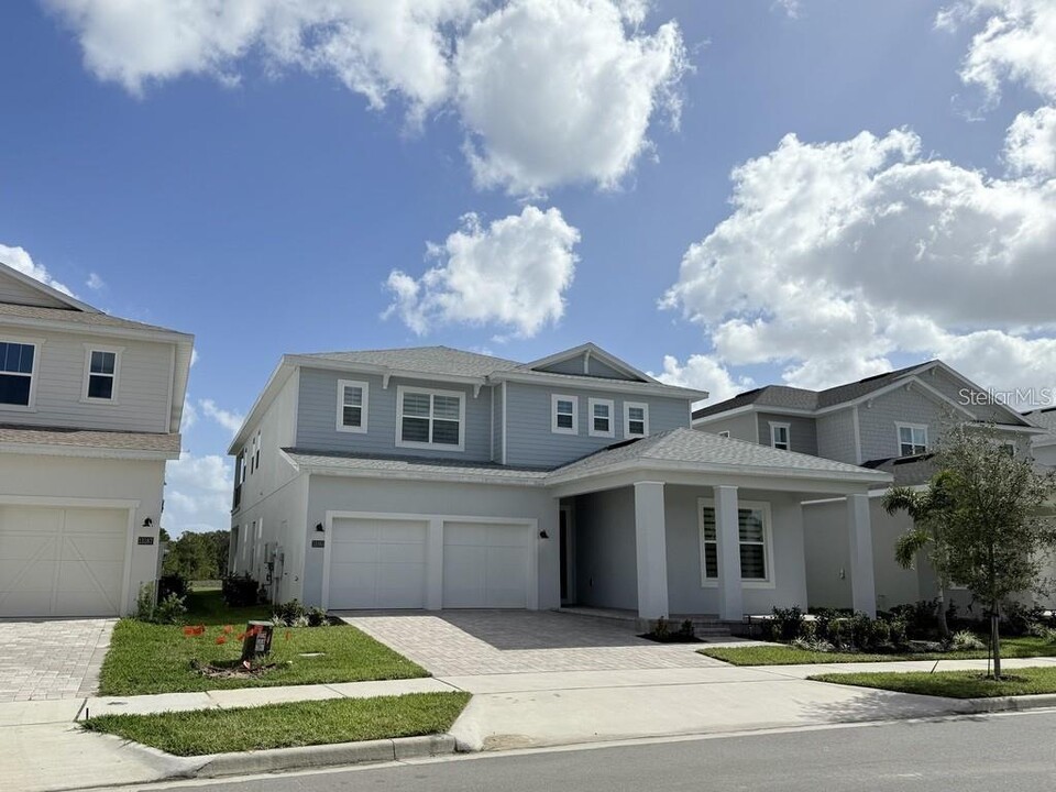 13193 Tollcross Wy in Winter Garden, FL - Building Photo