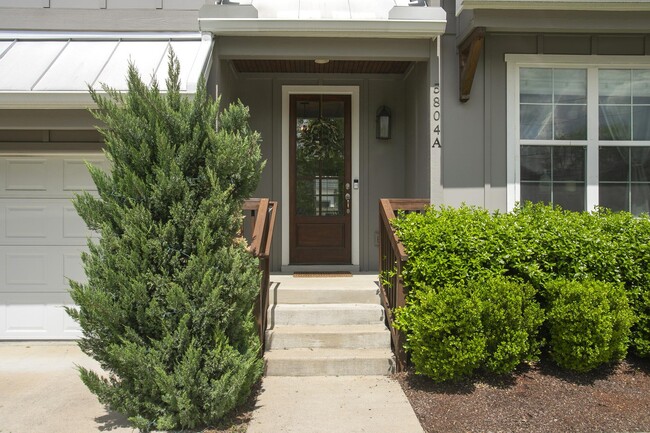 property at 5804 Morrow Rd