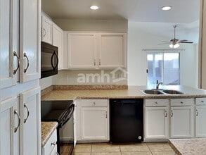 452 N Rochester in Mesa, AZ - Building Photo - Building Photo