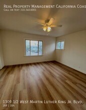 1309 1/2 W Martin Luther King Jr Blvd in Los Angeles, CA - Building Photo - Building Photo