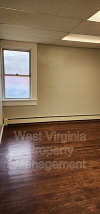 415 Woodlawn Ave in Beckley, WV - Building Photo - Building Photo