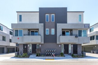 Ascent at Campus of Life Phase II in San Diego, CA - Foto de edificio - Building Photo