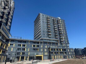 4878 Powers Cmn in Burlington, ON - Building Photo