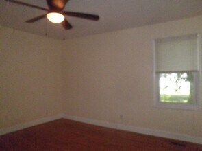 824 Chambers Dr NE in Huntsville, AL - Building Photo - Building Photo