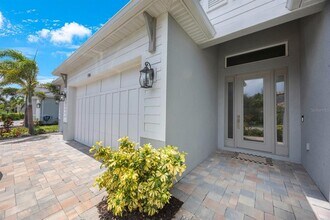 5504 Title Row Dr in Bradenton, FL - Building Photo - Building Photo