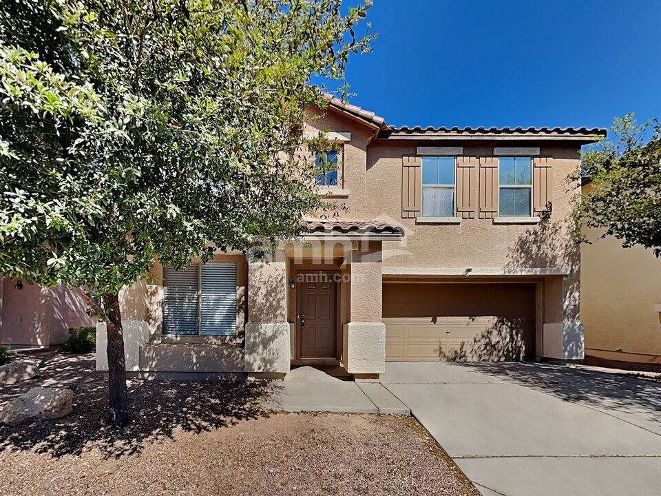 2683 S Sailors Way in Gilbert, AZ - Building Photo