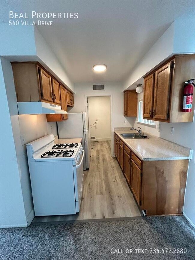 540 Villa Dr in Ypsilanti, MI - Building Photo - Building Photo
