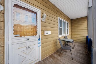 37 Pearsall Ave in Jersey City, NJ - Building Photo - Building Photo