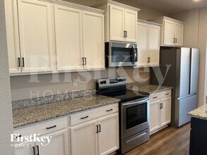 105 Milton Ct in Clarksville, TN - Building Photo - Building Photo