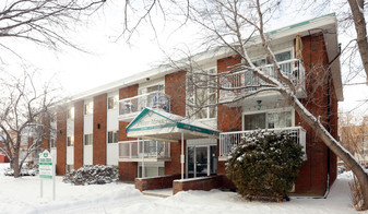 Oliver Manor Apartments