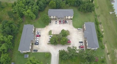 3010 SE J St in Bentonville, AR - Building Photo - Building Photo