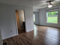 8 POINSETTIA Dr photo'