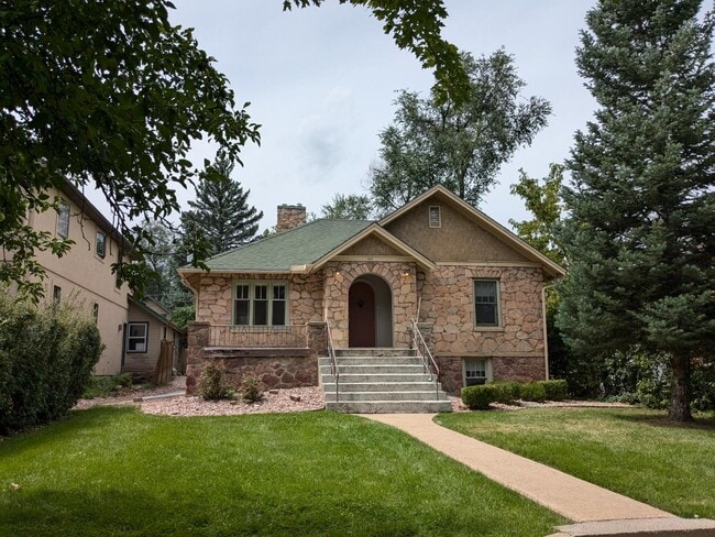 property at 843 17th St