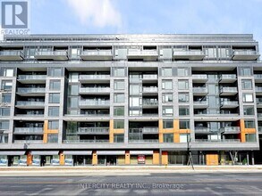 700 Sheppard Ave W in Toronto, ON - Building Photo - Building Photo