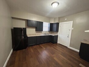 1324 Beech Ave in Cincinnati, OH - Building Photo - Building Photo