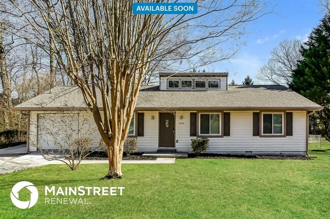 property at 3056 Gwinnstone Cir SW