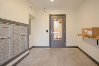 476 Taylor Apartments in Columbus, OH - Building Photo - Building Photo