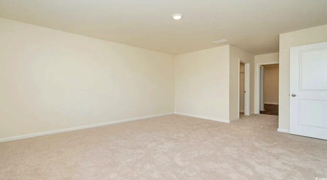 property at 869 Twickenham Lp