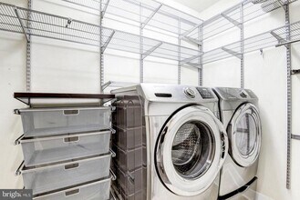 9523 Bastille St in Fairfax, VA - Building Photo - Building Photo