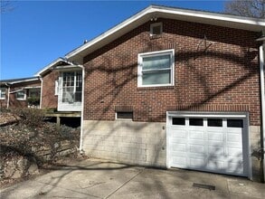 728 N Pike Rd in Cabot, PA - Building Photo - Building Photo