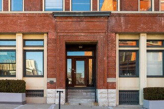 610 Central St in Kansas City, MO - Foto de edificio - Building Photo