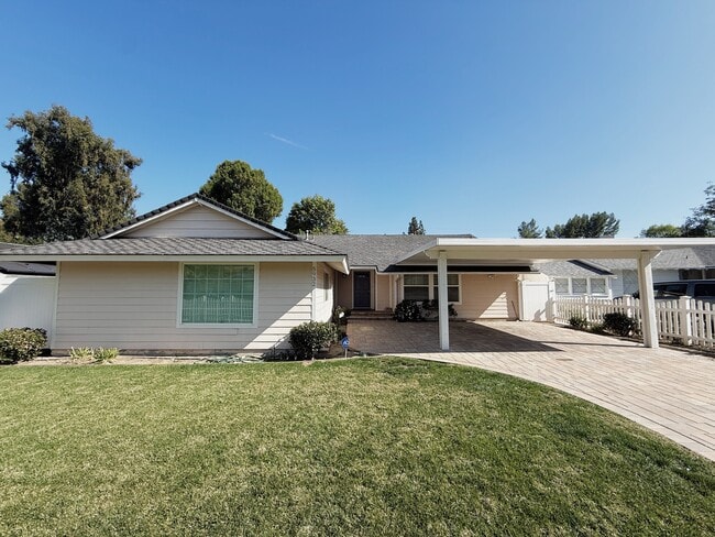 property at 5932 Cahill Ave