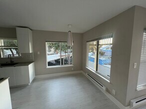 170 Shoreline Ct, Unit 170 in Richmond, CA - Foto de edificio - Building Photo