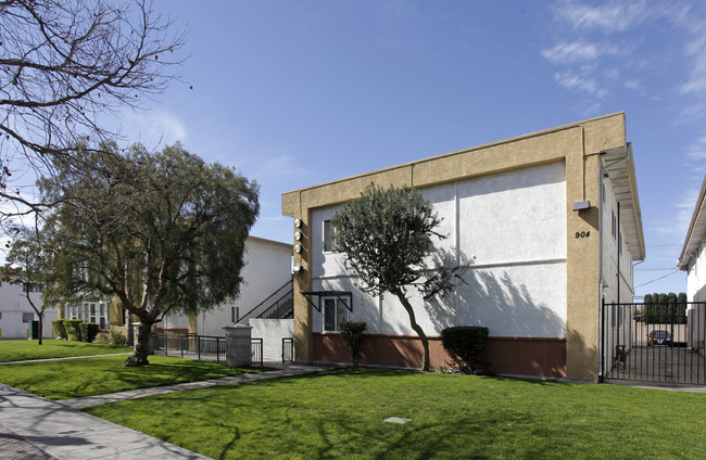 Cornerstone/ Wakeham- Grant in Santa Ana, CA - Building Photo - Building Photo