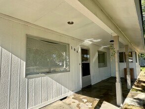 106 E Washington St in Coulee City, WA - Building Photo - Building Photo