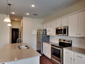 6107 Little Blf Cir in Mascotte, FL - Building Photo - Building Photo