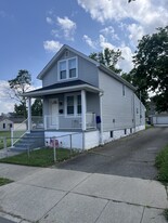 339 Arch St in Lawrenceburg, IN - Building Photo