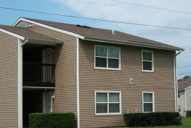 Greentree Apartments in Dyersburg, TN - Building Photo