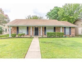 2114 Richwood Dr in Garland, TX - Building Photo
