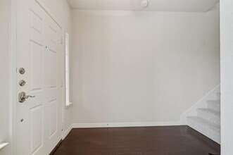 3934 Amberwood Dr in Addison, TX - Building Photo - Building Photo