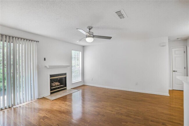 property at 432 Granville Ct