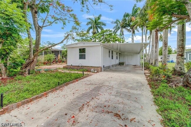 property at 120 Grassy Key Ln