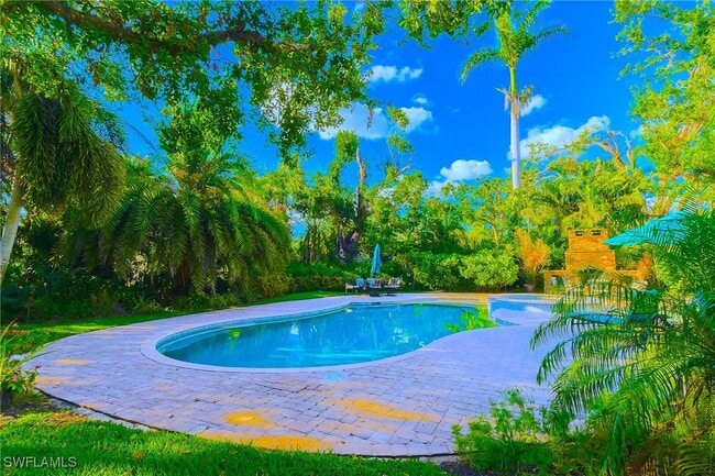 property at 1427 El Prado Ave