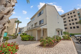 209 75th Ave N in Myrtle Beach, SC - Building Photo - Building Photo